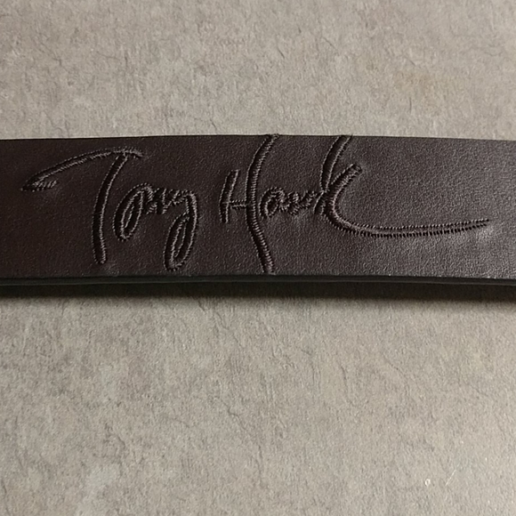 Tony Hawk Reversible Leather Belt Size 6 - Picture 6 of 9